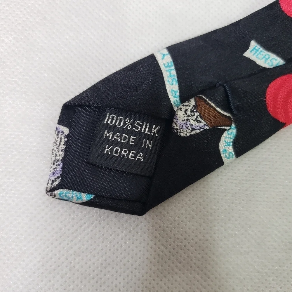Addiction silk tie hearts and Hershey Kisses black red valentine